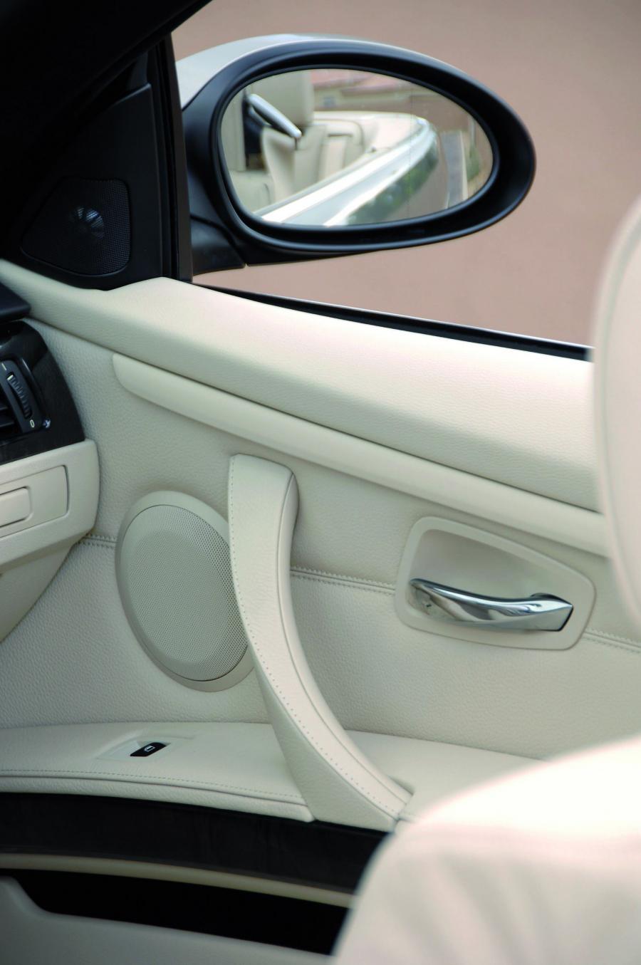  BMW 3-Series Convertible 2007 года  (фото 90 из 239)